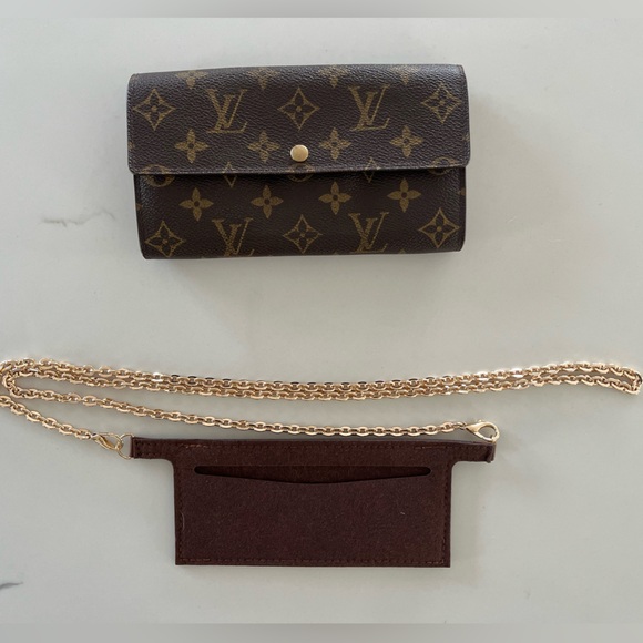 Louis Vuitton Monogram Sarah Wallet with Crossbody WOC Chain & Insert Included - Picture 4 of 16